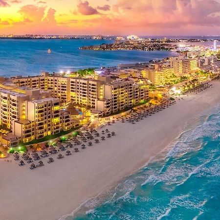 Oceanfront Condo Bm By Andiani Cancún Zewnętrze zdjęcie