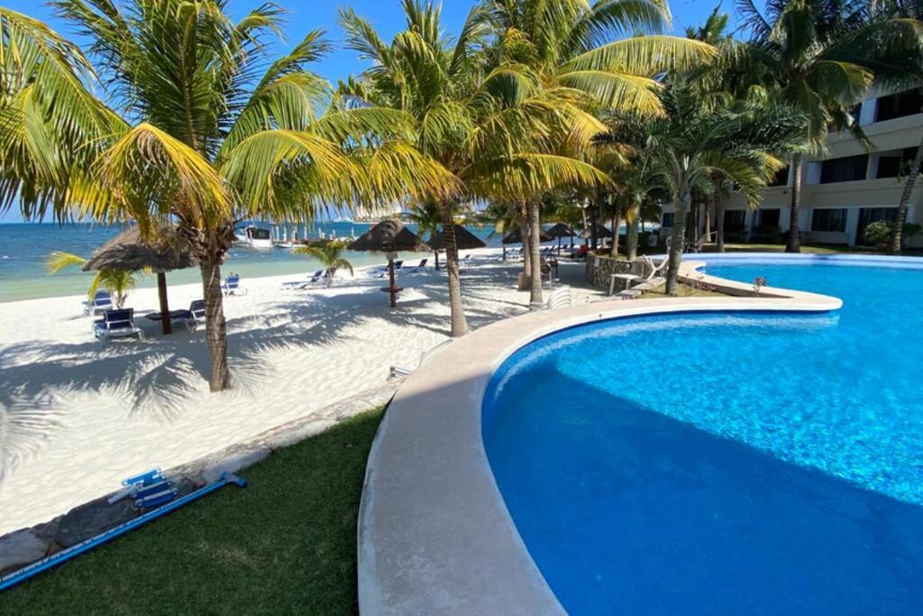 Oceanfront Condo Bm By Andiani Cancún Zewnętrze zdjęcie