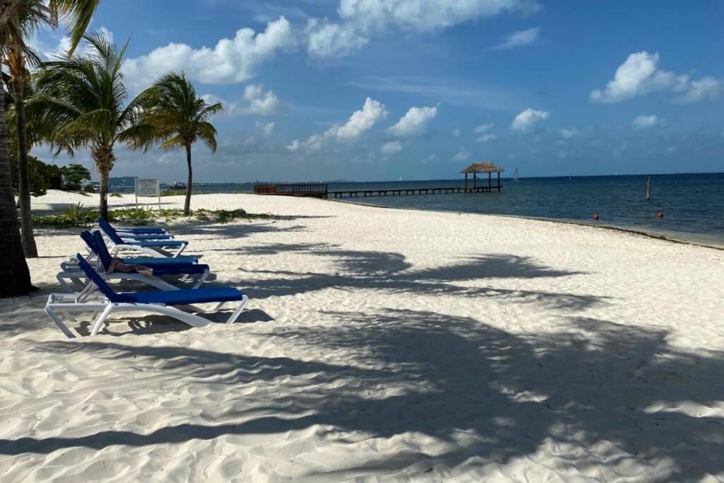 Oceanfront Condo Bm By Andiani Cancún Zewnętrze zdjęcie