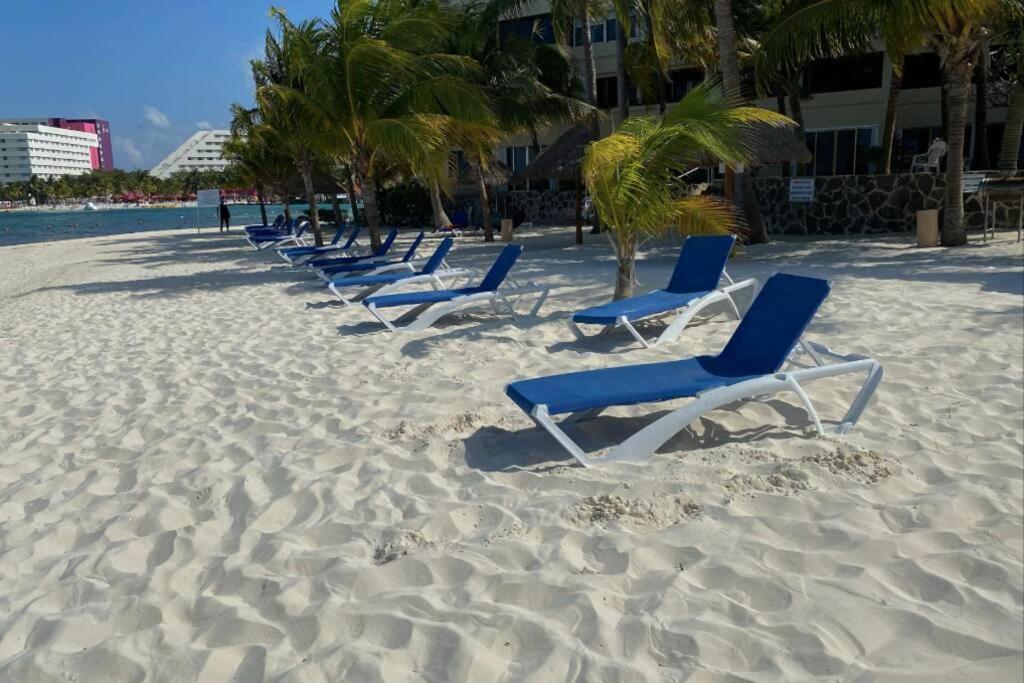 Oceanfront Condo Bm By Andiani Cancún Zewnętrze zdjęcie